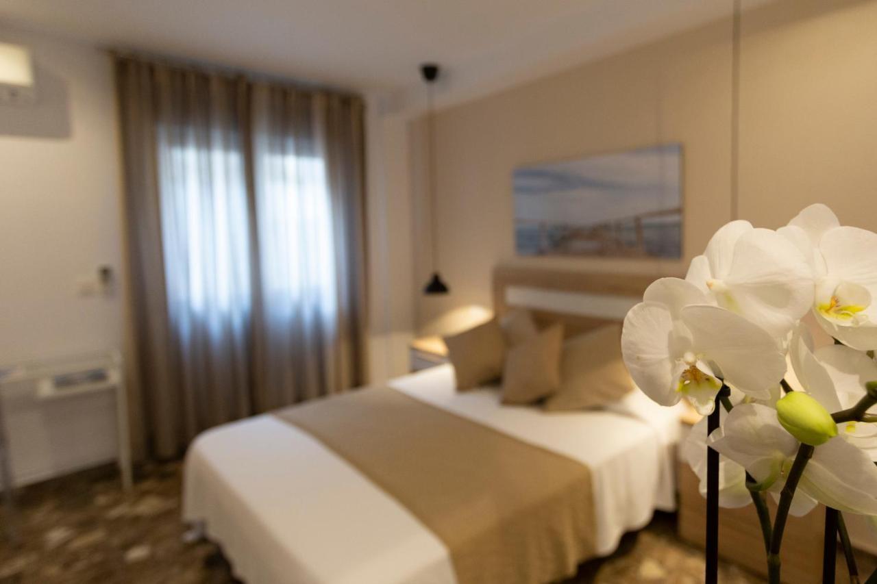 Room Boutique 32 Denia Luaran gambar